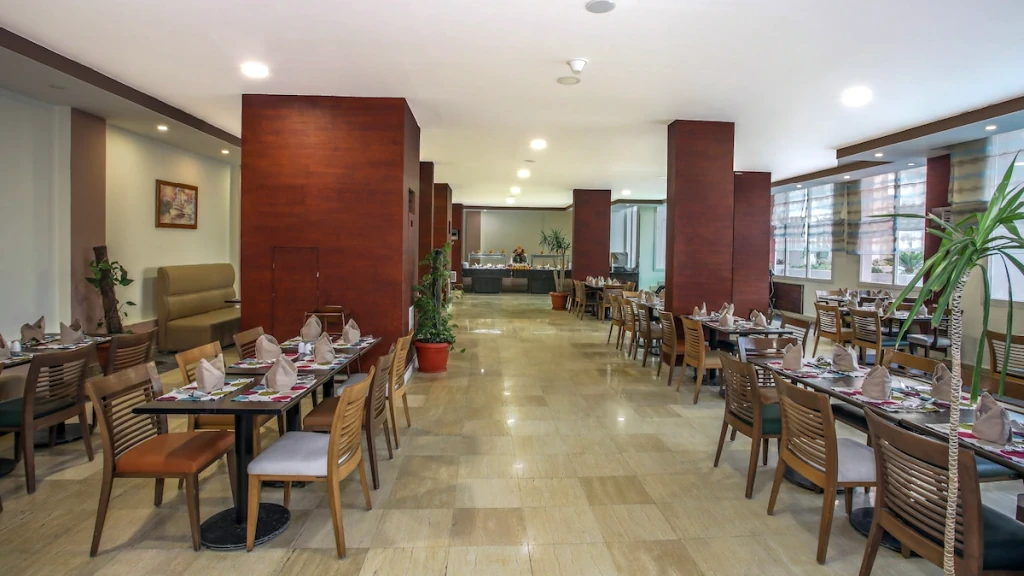 الفندق إيليت ريزيدنس تيوليب ريزورت - العين السخنة